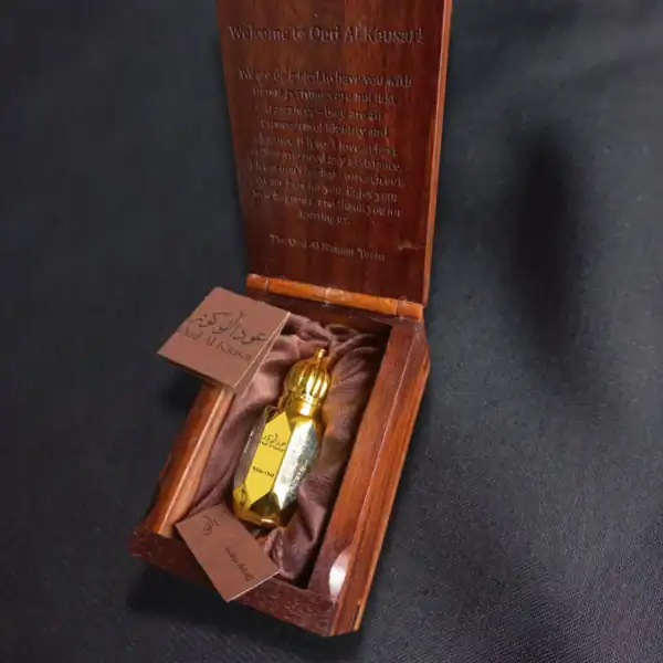 Premium White Oud 6ML - Image 3